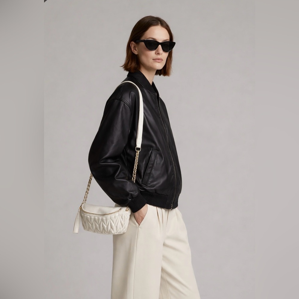 Elegant Cream Quilted crossbody